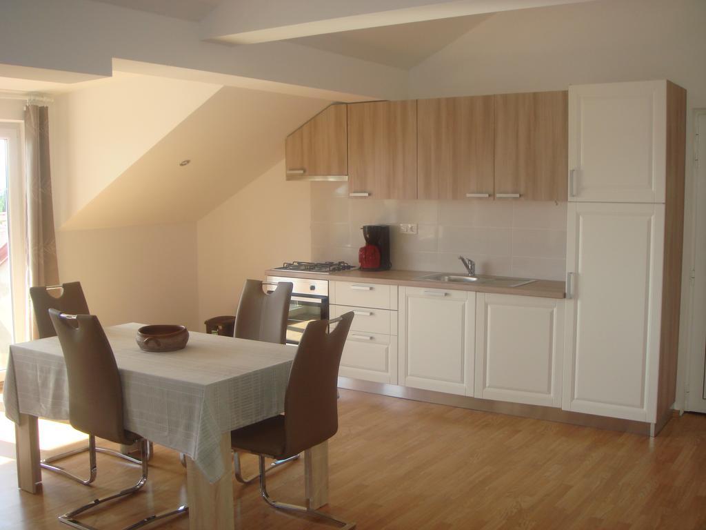 Apartments Jelicic 셀스 외부 사진
